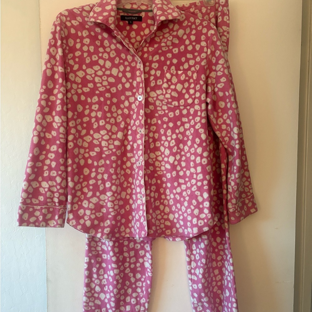Ellen Tracy Pink Cheetah Pajama Set - Size Small